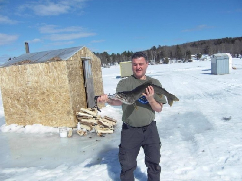 Kawartha Lakes Ice Fishing