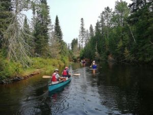paddle on the river to high falls with deep roots adventure